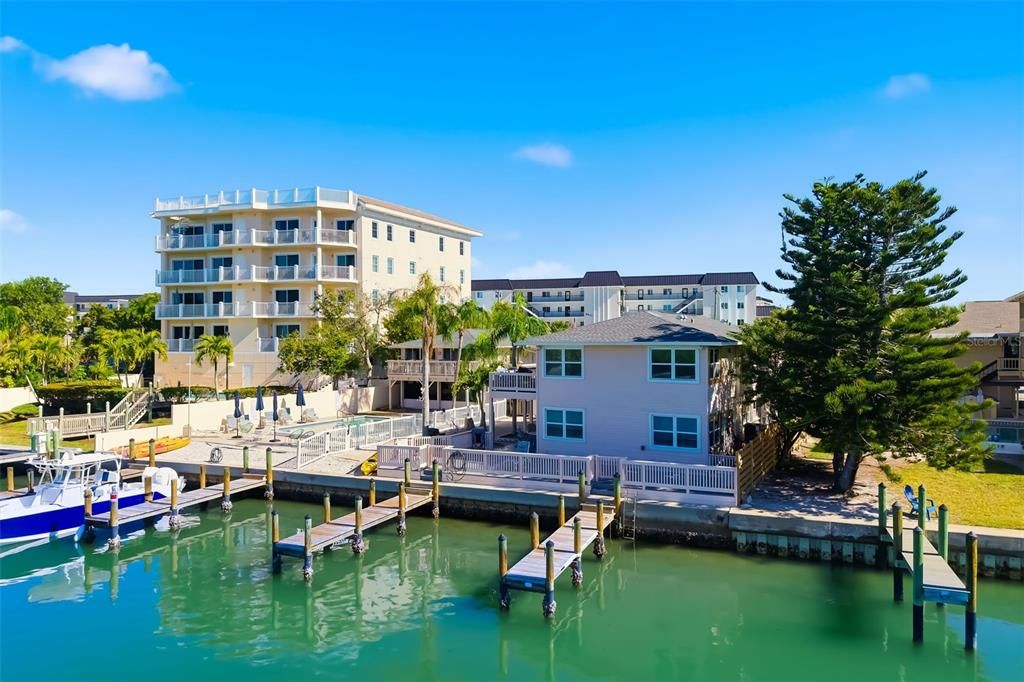 Active With Contract: $6,500,000 (0 beds, 0 baths, 6110 Square Feet)