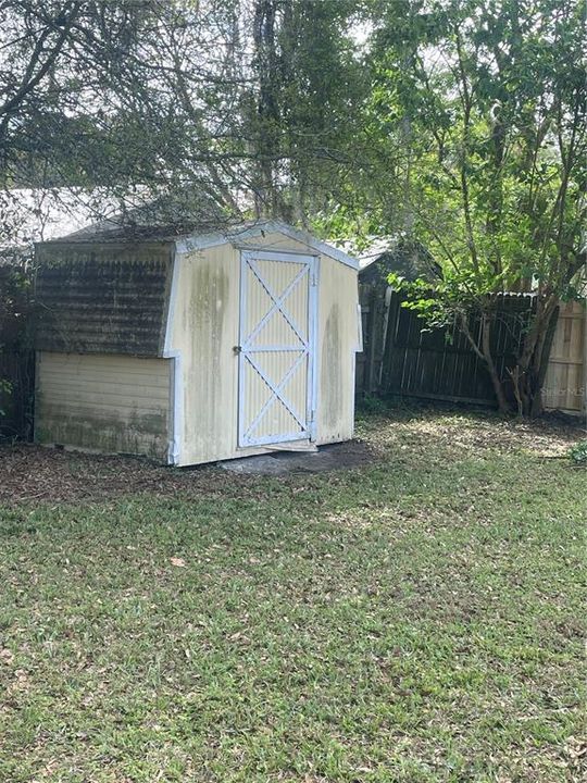 待售: $155,000 (1 贝兹, 1 浴室, 440 平方英尺)