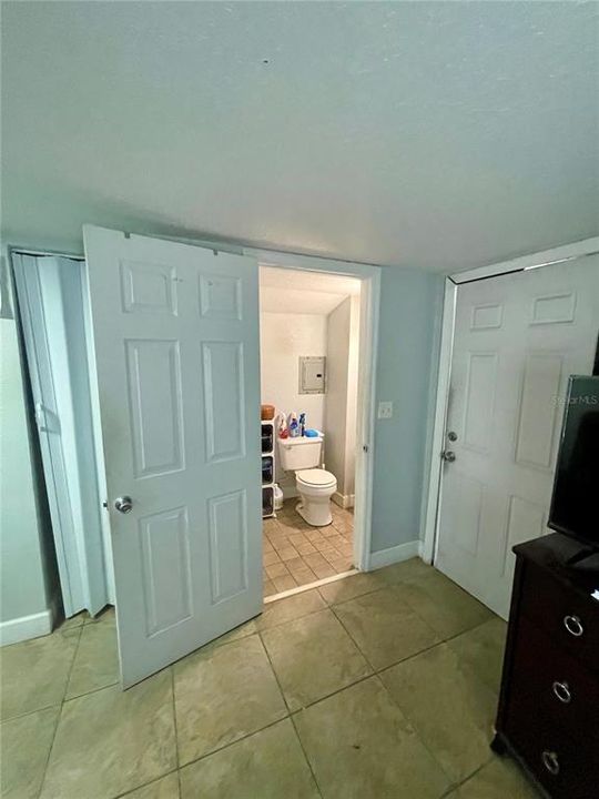 待售: $155,000 (1 贝兹, 1 浴室, 440 平方英尺)