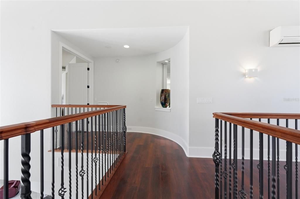 En Venta: $3,495,000 (4 camas, 3 baños, 4944 Pies cuadrados)