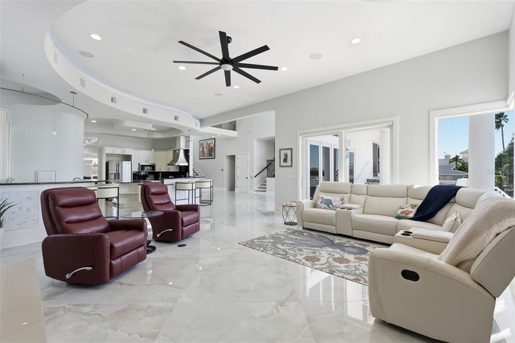 En Venta: $3,495,000 (4 camas, 3 baños, 4944 Pies cuadrados)