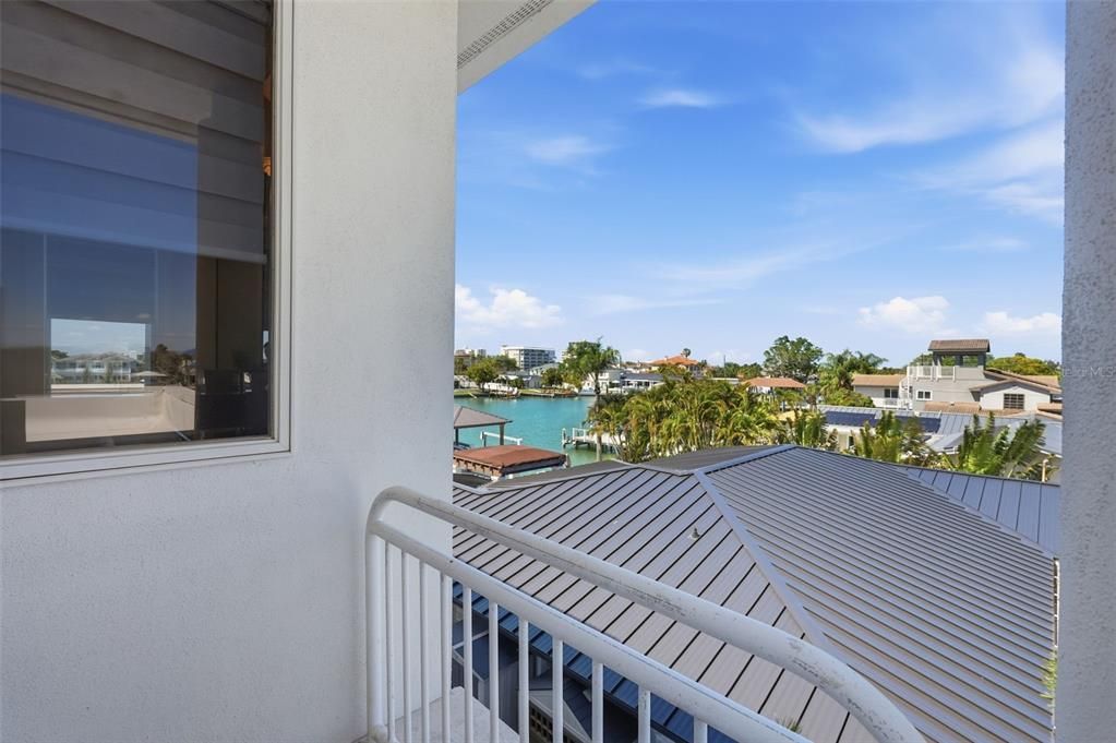 En Venta: $3,495,000 (4 camas, 3 baños, 4944 Pies cuadrados)