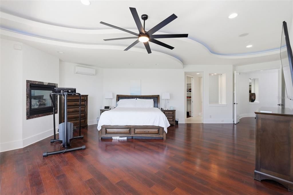 En Venta: $3,495,000 (4 camas, 3 baños, 4944 Pies cuadrados)