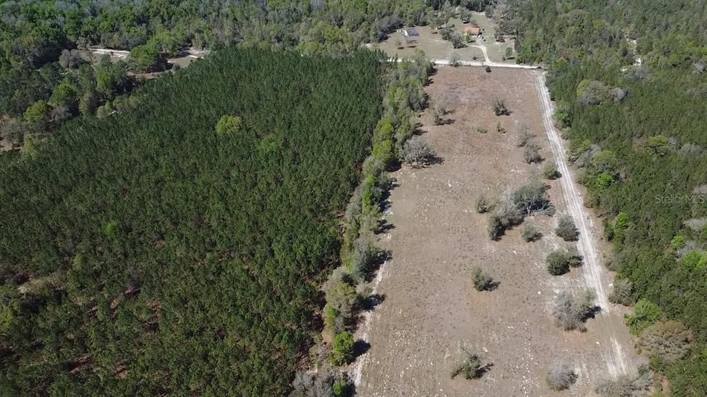 En Venta: $275,000 (17.05 acres)