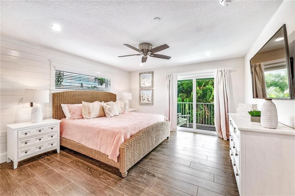 En Venta: $5,395,000 (8 camas, 8 baños, 3811 Pies cuadrados)