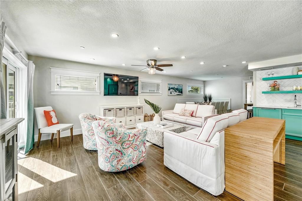 En Venta: $5,395,000 (8 camas, 8 baños, 3811 Pies cuadrados)