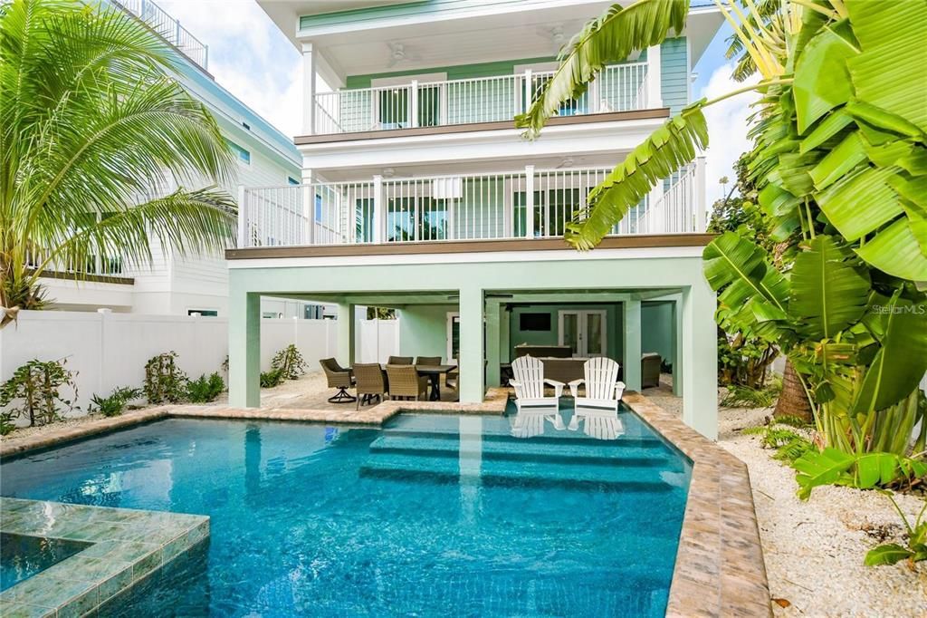 En Venta: $5,395,000 (8 camas, 8 baños, 3811 Pies cuadrados)