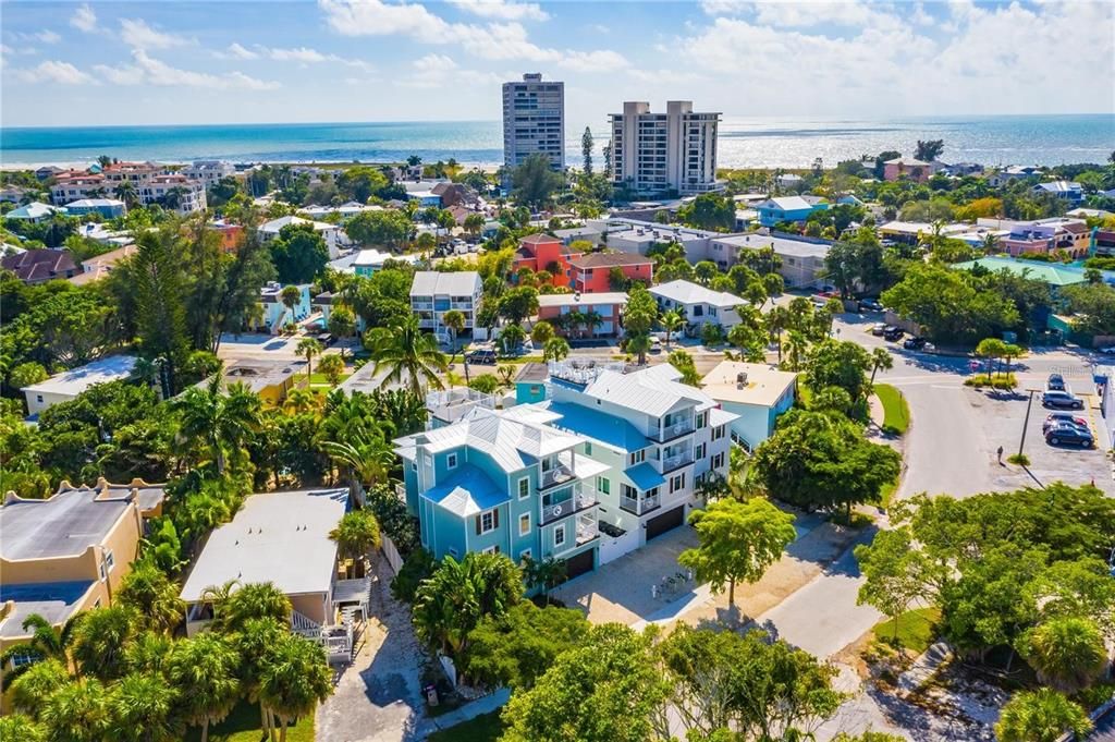 En Venta: $5,395,000 (8 camas, 8 baños, 3811 Pies cuadrados)