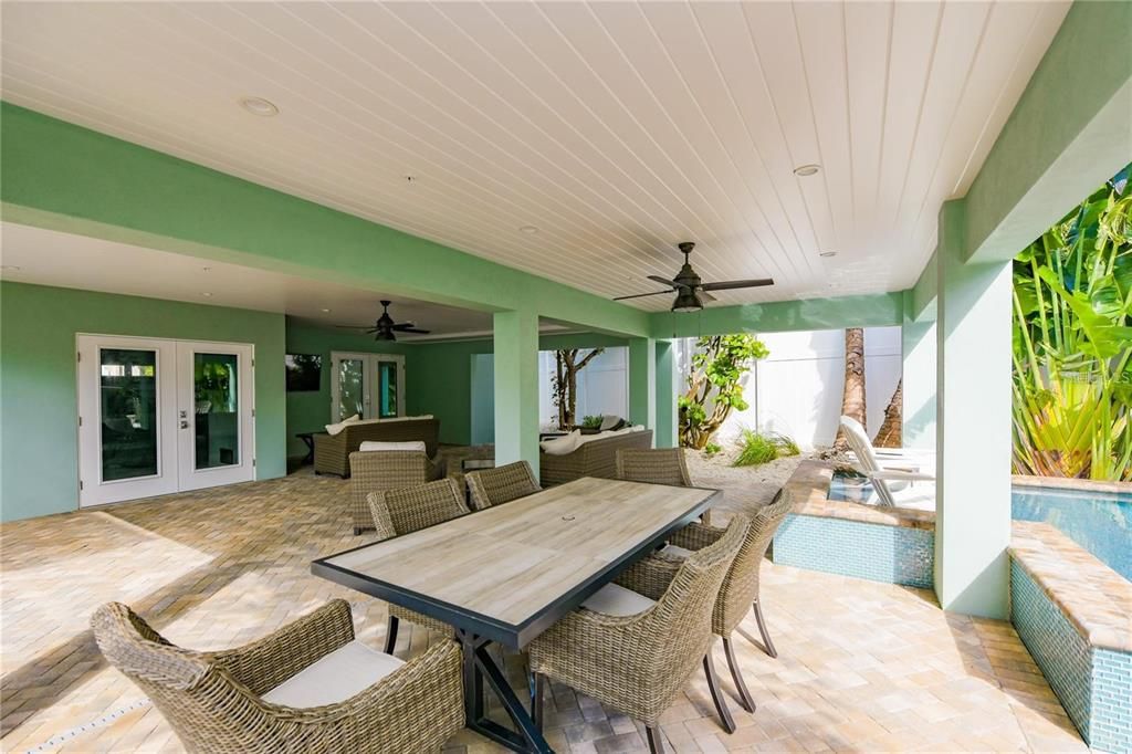 En Venta: $5,395,000 (8 camas, 8 baños, 3811 Pies cuadrados)