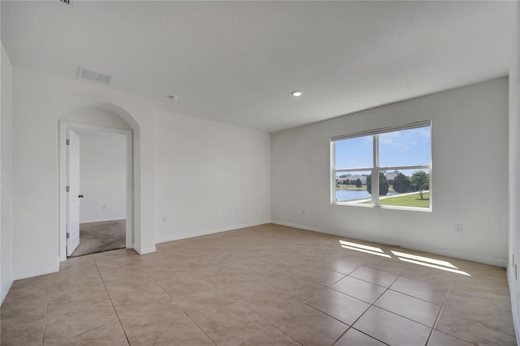 Active With Contract: $2,350 (4 beds, 2 baths, 1830 Square Feet)