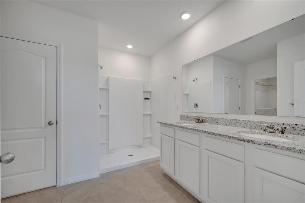 Active With Contract: $2,350 (4 beds, 2 baths, 1830 Square Feet)