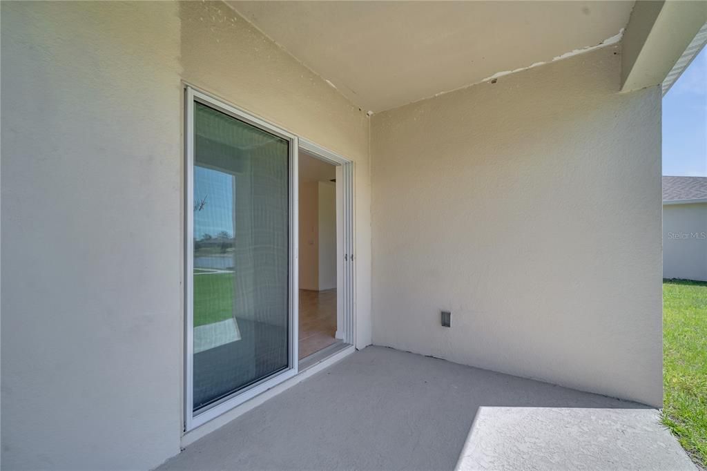 Active With Contract: $2,350 (4 beds, 2 baths, 1830 Square Feet)