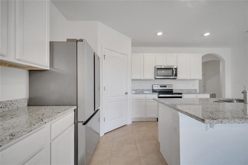 Active With Contract: $2,350 (4 beds, 2 baths, 1830 Square Feet)