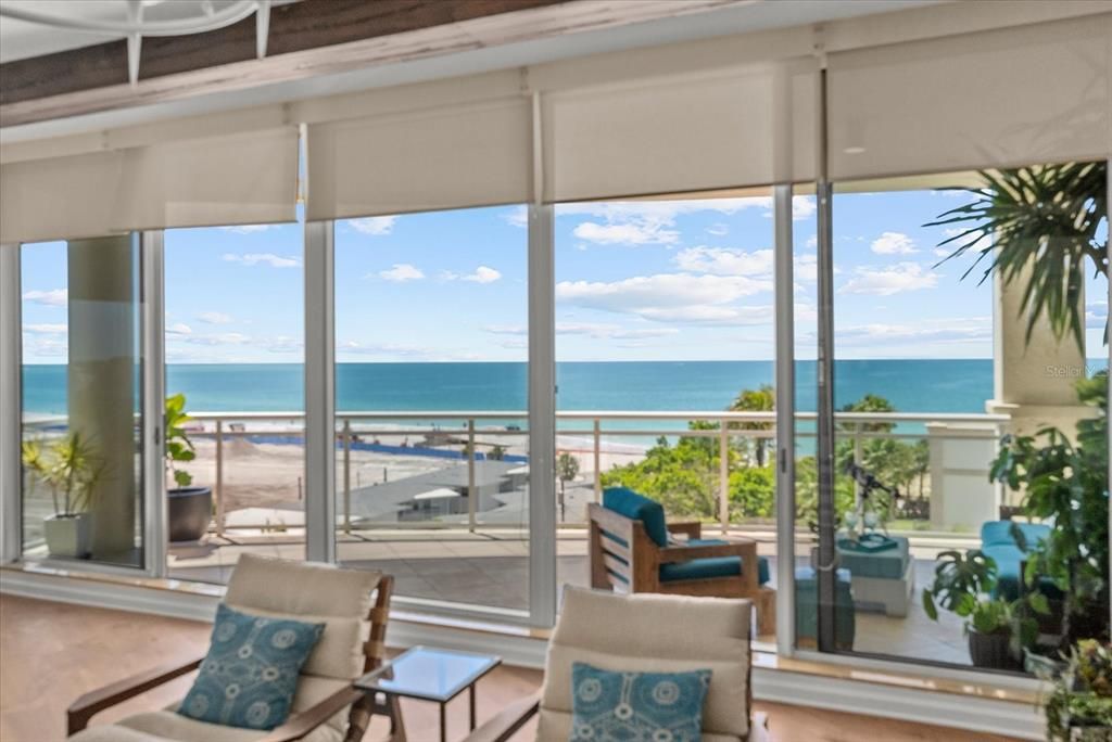 Activo con contrato: $4,850,000 (3 camas, 3 baños, 4194 Pies cuadrados)