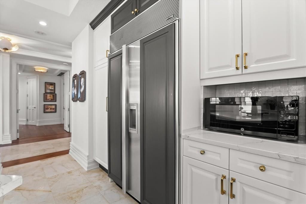 Activo con contrato: $4,850,000 (3 camas, 3 baños, 4194 Pies cuadrados)