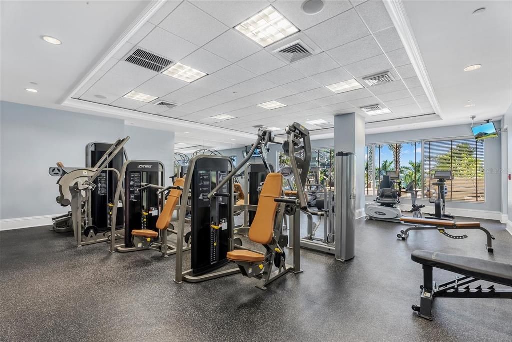 Activo con contrato: $4,850,000 (3 camas, 3 baños, 4194 Pies cuadrados)