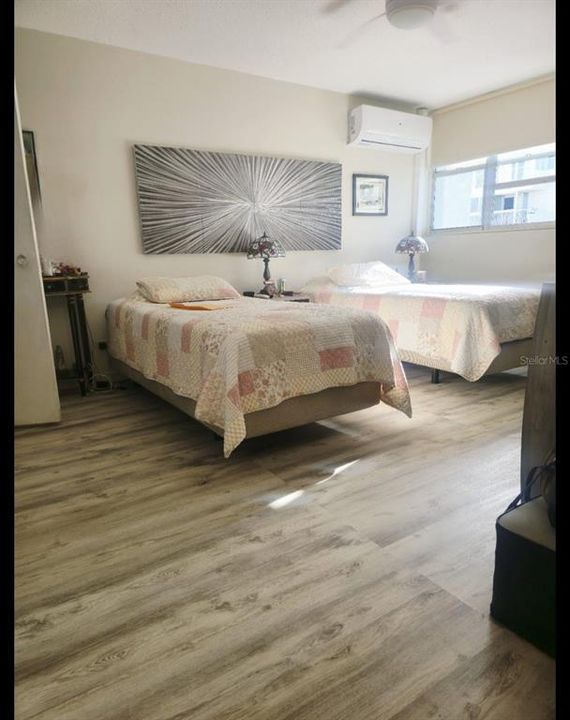 En Venta: $399,000 (2 camas, 2 baños, 1200 Pies cuadrados)