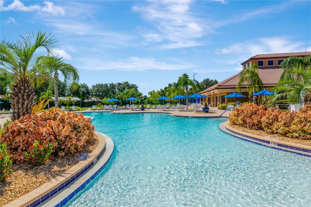 待售: $272,000 (2 贝兹, 2 浴室, 1461 平方英尺)