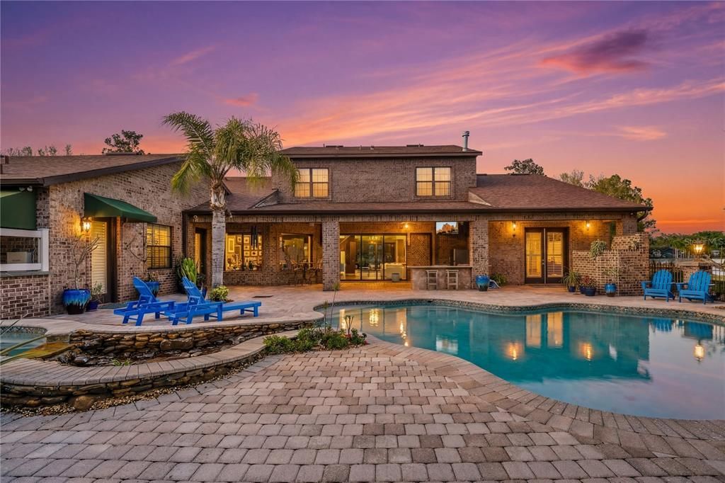 For Sale: $1,875,000 (6 beds, 6 baths, 5049 Square Feet)