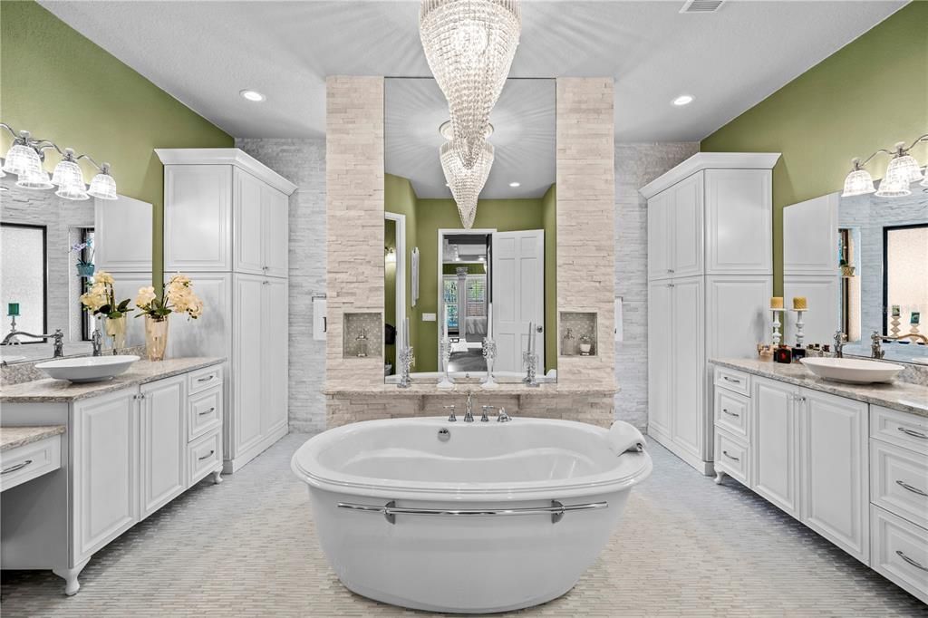 For Sale: $1,875,000 (6 beds, 6 baths, 5049 Square Feet)