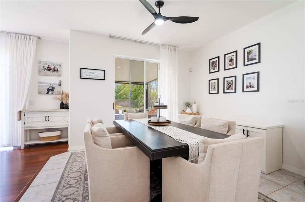 Activo con contrato: $749,900 (5 camas, 3 baños, 4077 Pies cuadrados)
