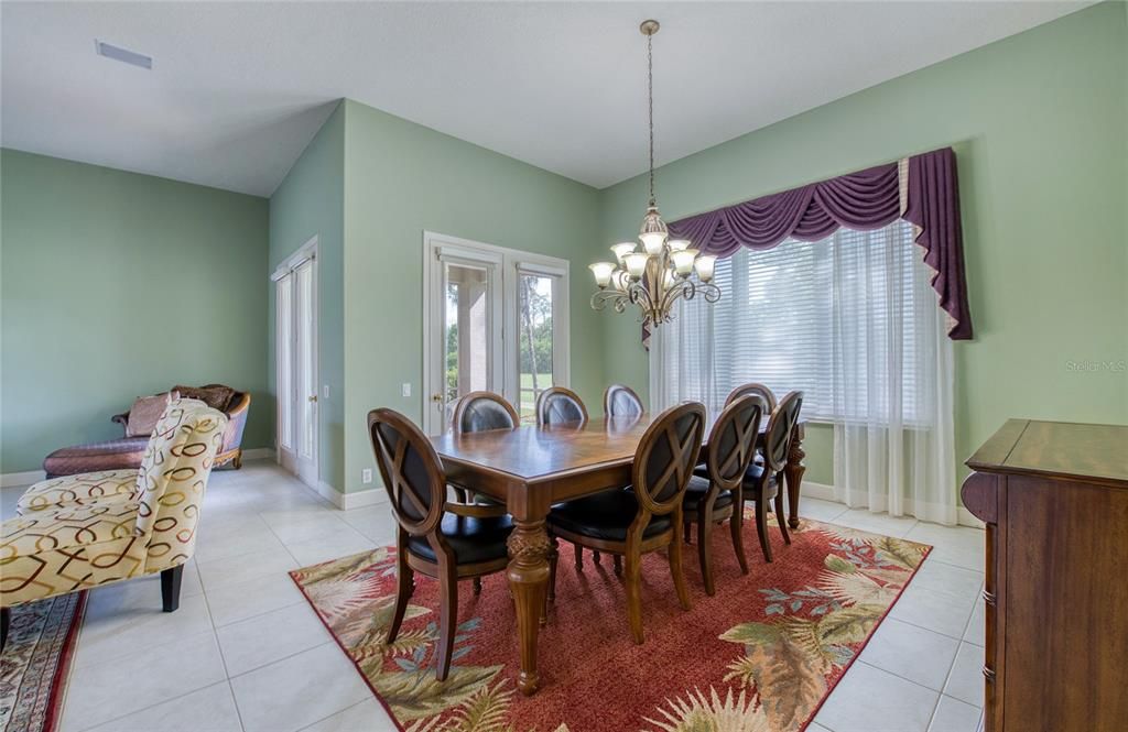 В аренду: $4,500 (3 спален, 3 ванн, 2513 Квадратных фут)