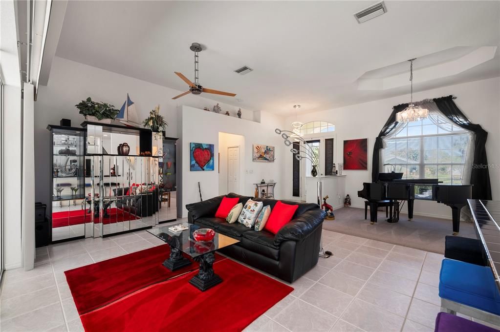 Active With Contract: $349,900 (3 beds, 2 baths, 1938 Square Feet)