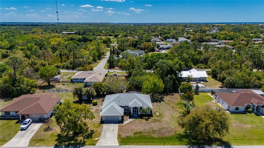 Active With Contract: $349,900 (3 beds, 2 baths, 1938 Square Feet)