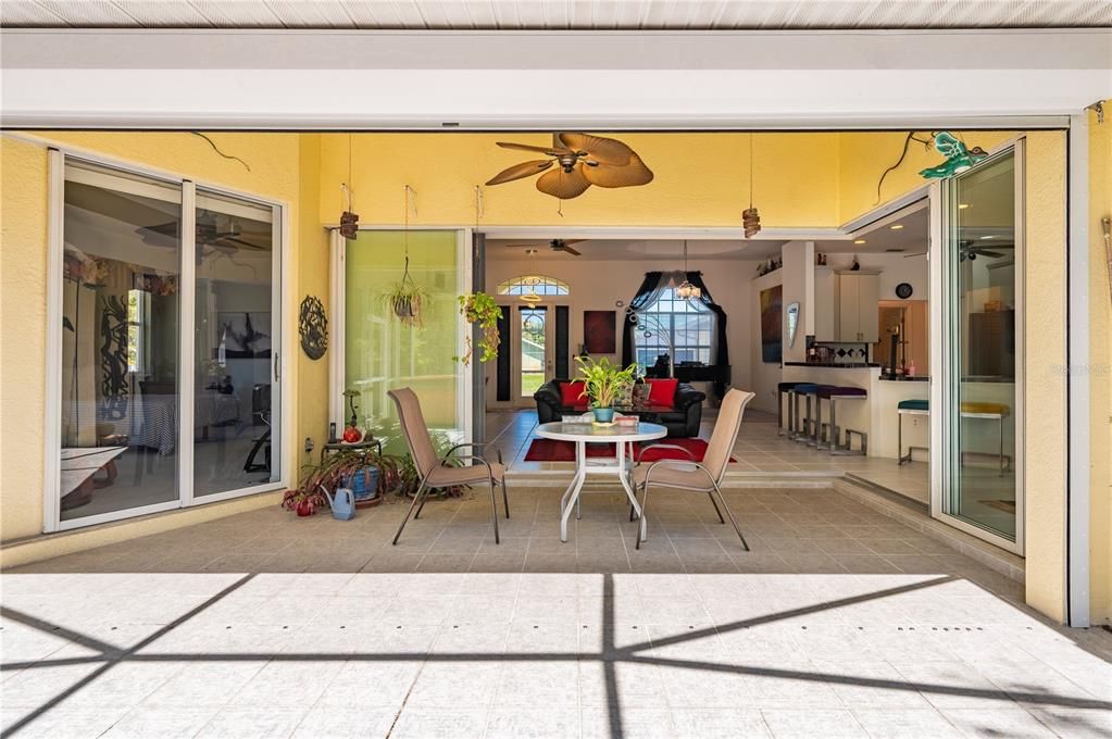 Active With Contract: $349,900 (3 beds, 2 baths, 1938 Square Feet)