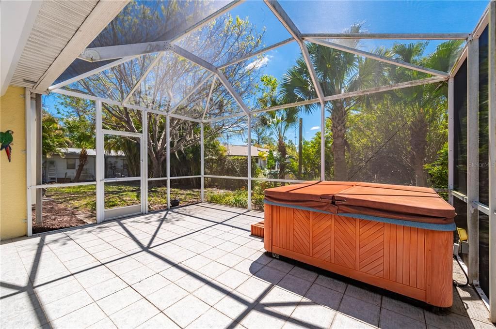 Active With Contract: $349,900 (3 beds, 2 baths, 1938 Square Feet)