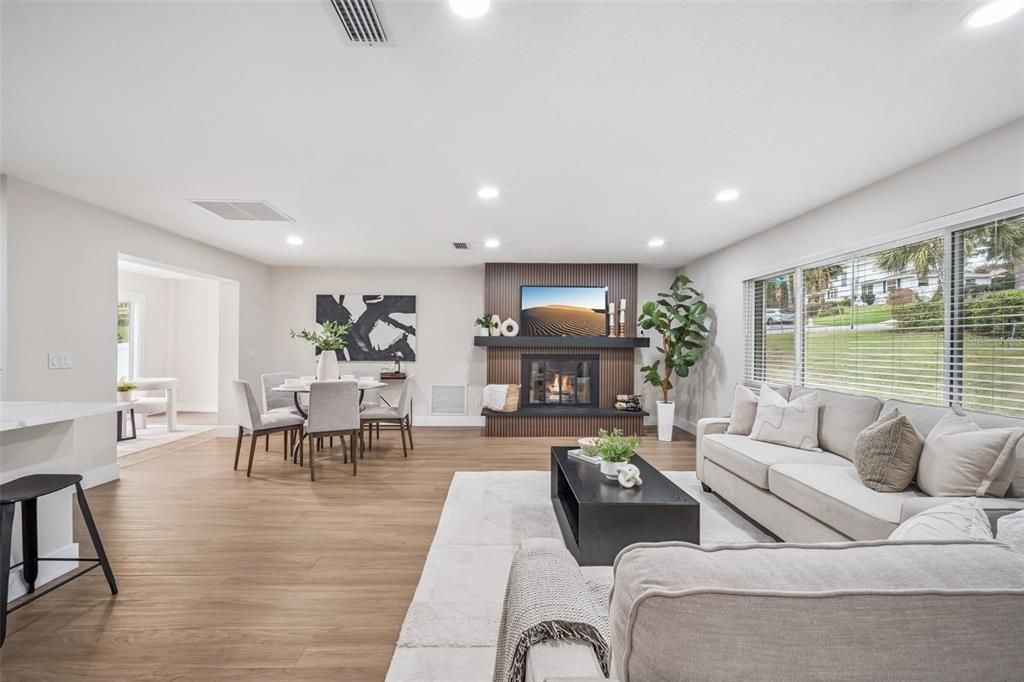 For Sale: $648,000 (4 beds, 3 baths, 2590 Square Feet)