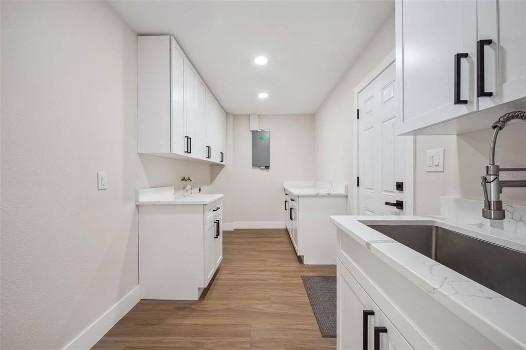 For Sale: $648,000 (4 beds, 3 baths, 2590 Square Feet)