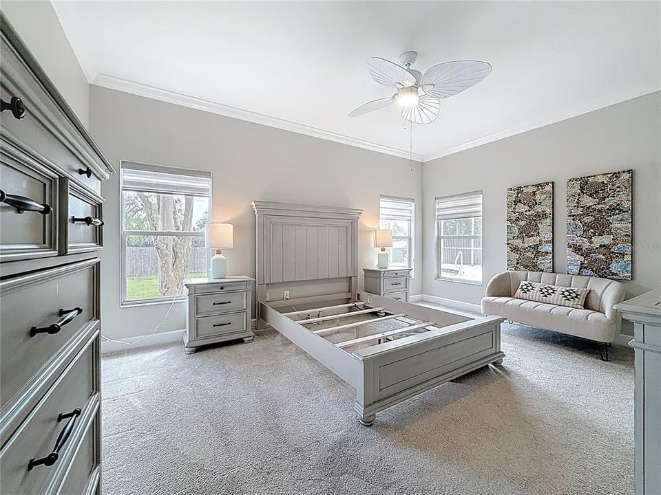 Active With Contract: $550,000 (4 beds, 2 baths, 2175 Square Feet)