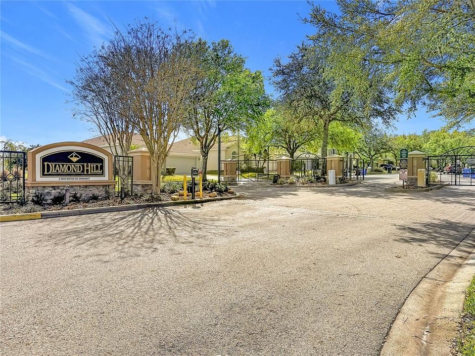 Active With Contract: $550,000 (4 beds, 2 baths, 2175 Square Feet)