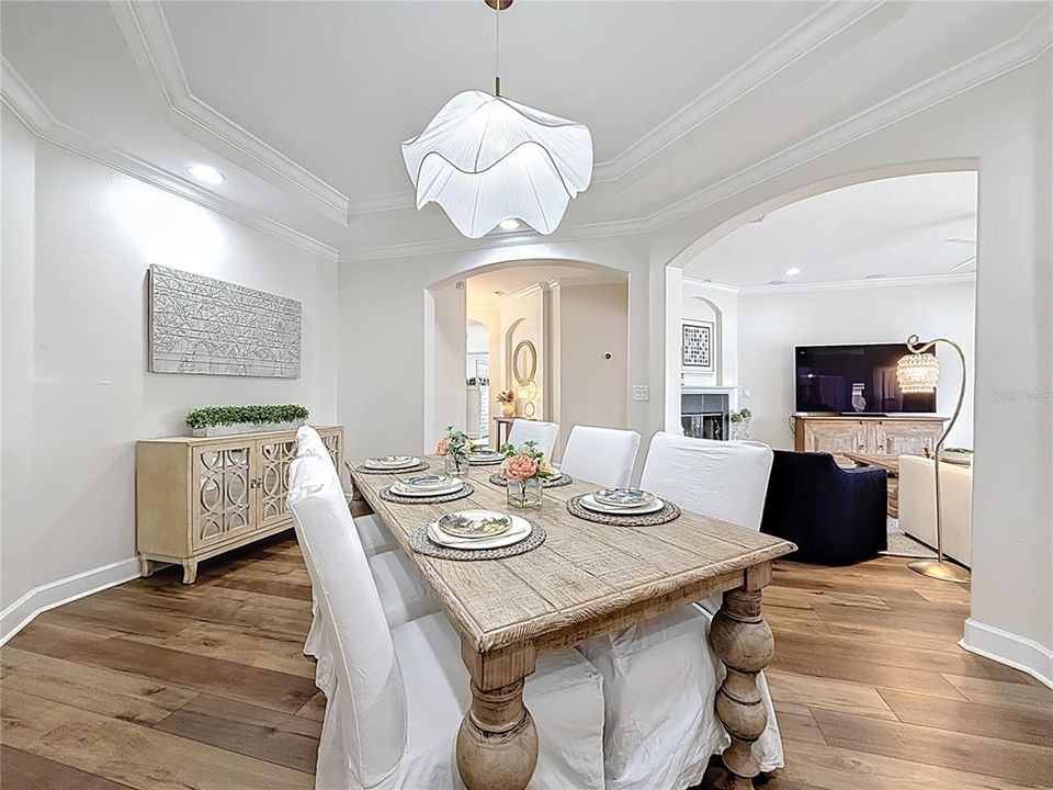 Active With Contract: $550,000 (4 beds, 2 baths, 2175 Square Feet)