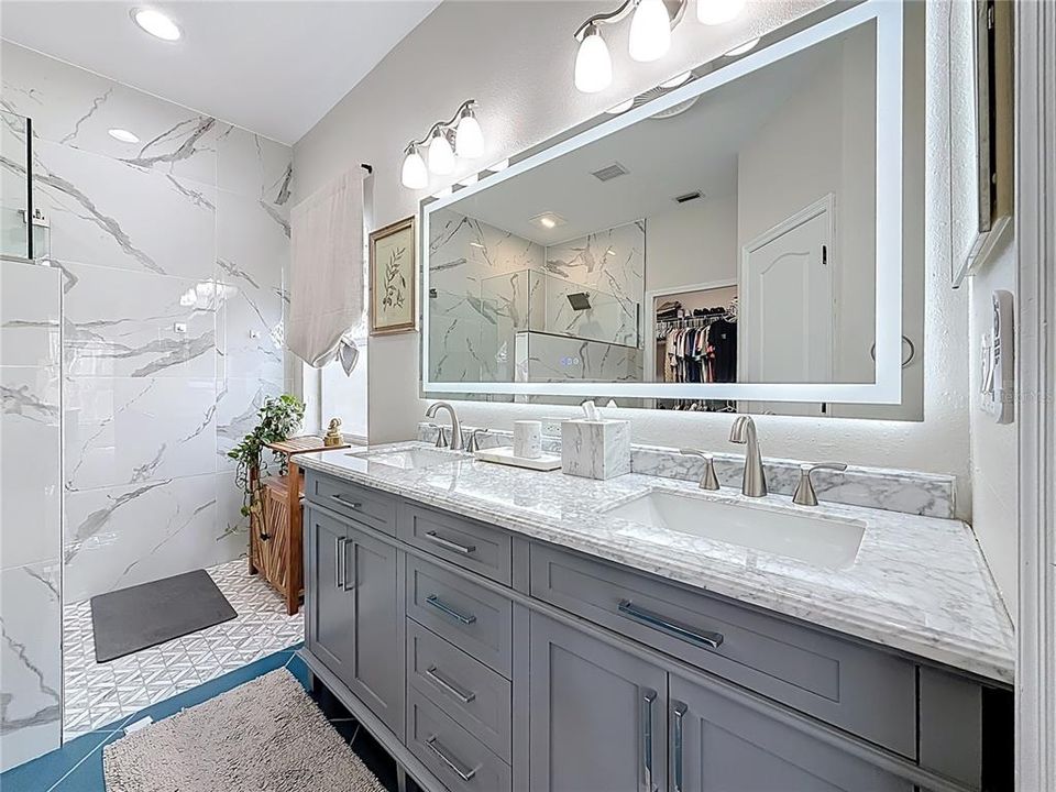 Active With Contract: $550,000 (4 beds, 2 baths, 2175 Square Feet)