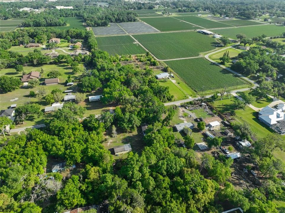 待售: $150,000 (0.91 acres)