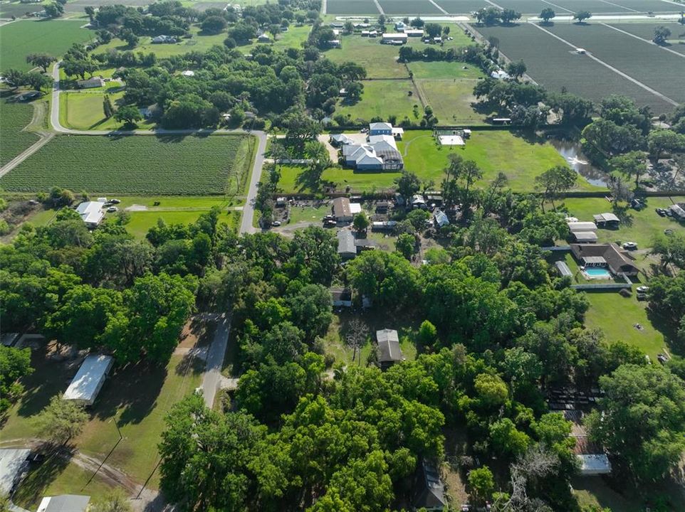 待售: $150,000 (0.91 acres)