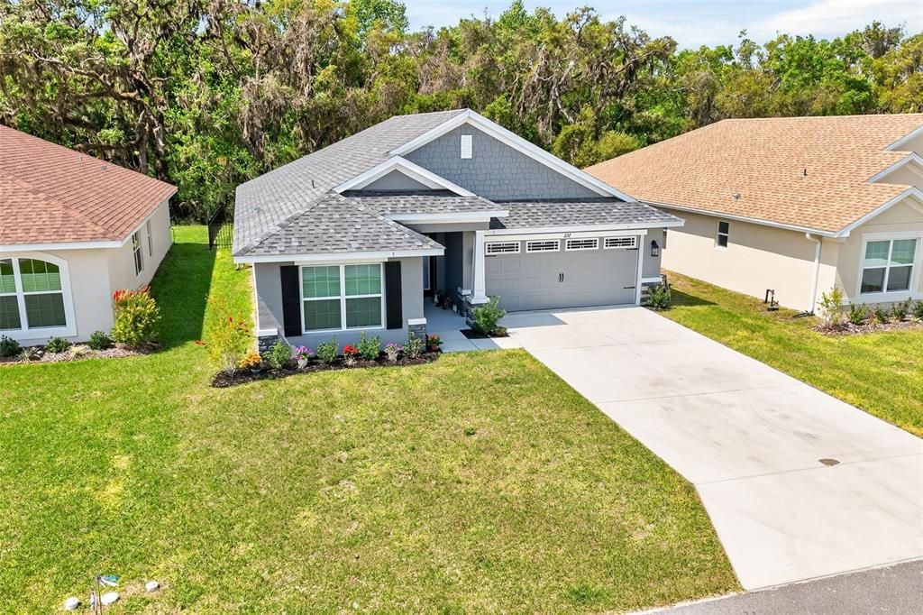 Active With Contract: $330,000 (3 beds, 2 baths, 1720 Square Feet)