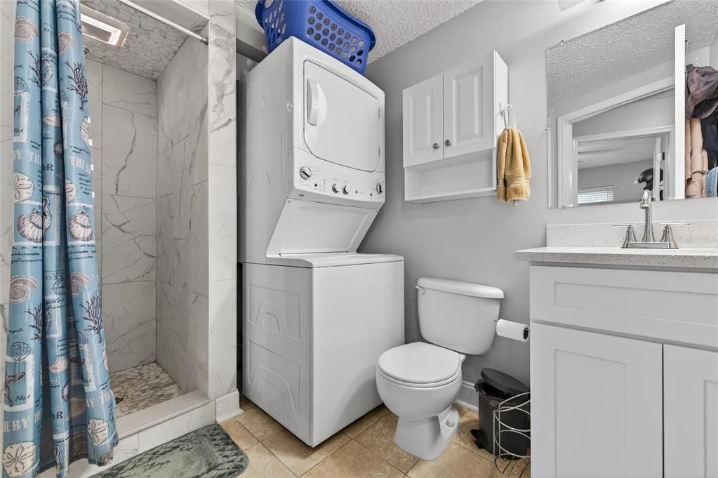 For Sale: $139,836 (2 beds, 2 baths, 864 Square Feet)