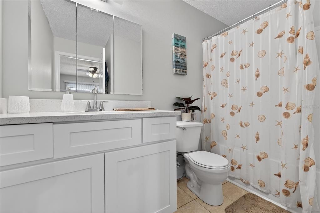 For Sale: $139,836 (2 beds, 2 baths, 864 Square Feet)