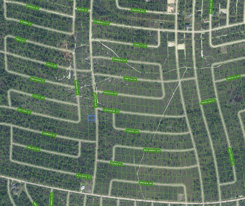 待售: $8,500 (0.23 acres)