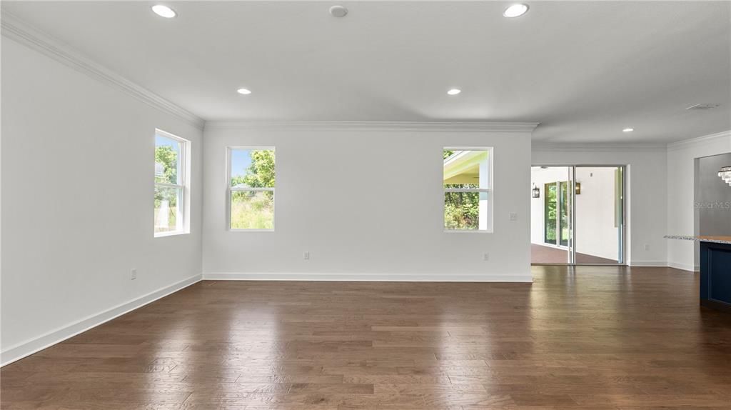 Active With Contract: $769,900 (4 beds, 3 baths, 3153 Square Feet)