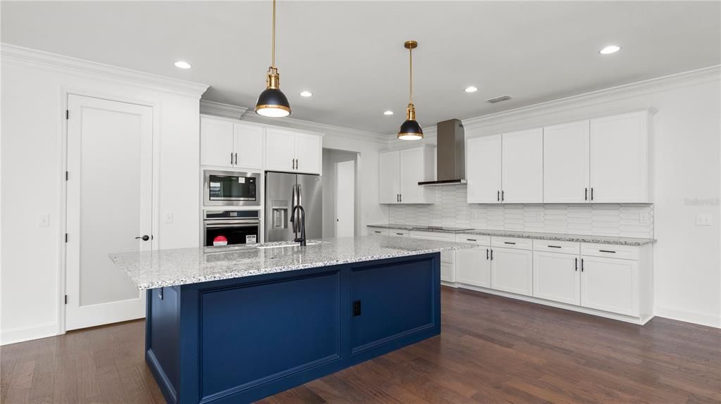 Active With Contract: $769,900 (4 beds, 3 baths, 3153 Square Feet)