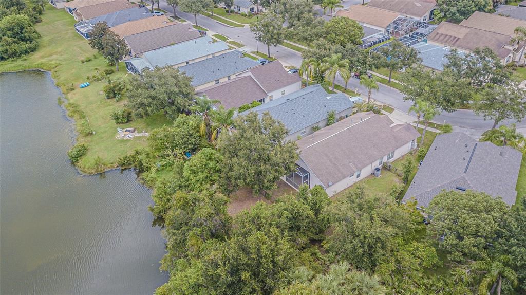 Activo con contrato: $435,950 (4 camas, 2 baños, 2090 Pies cuadrados)
