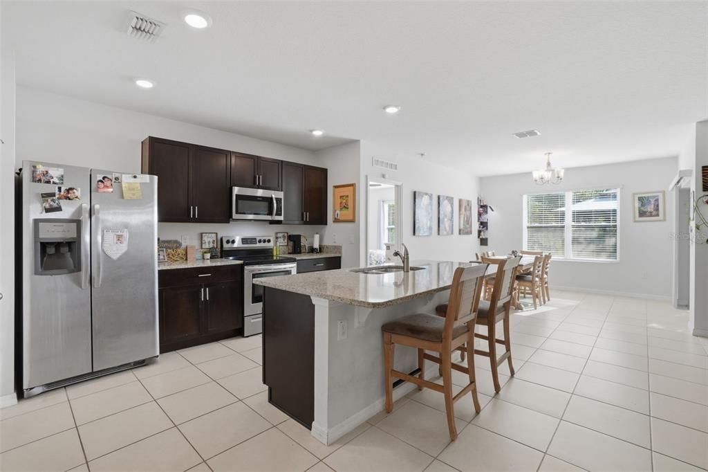 Active With Contract: $275,000 (3 beds, 2 baths, 1685 Square Feet)