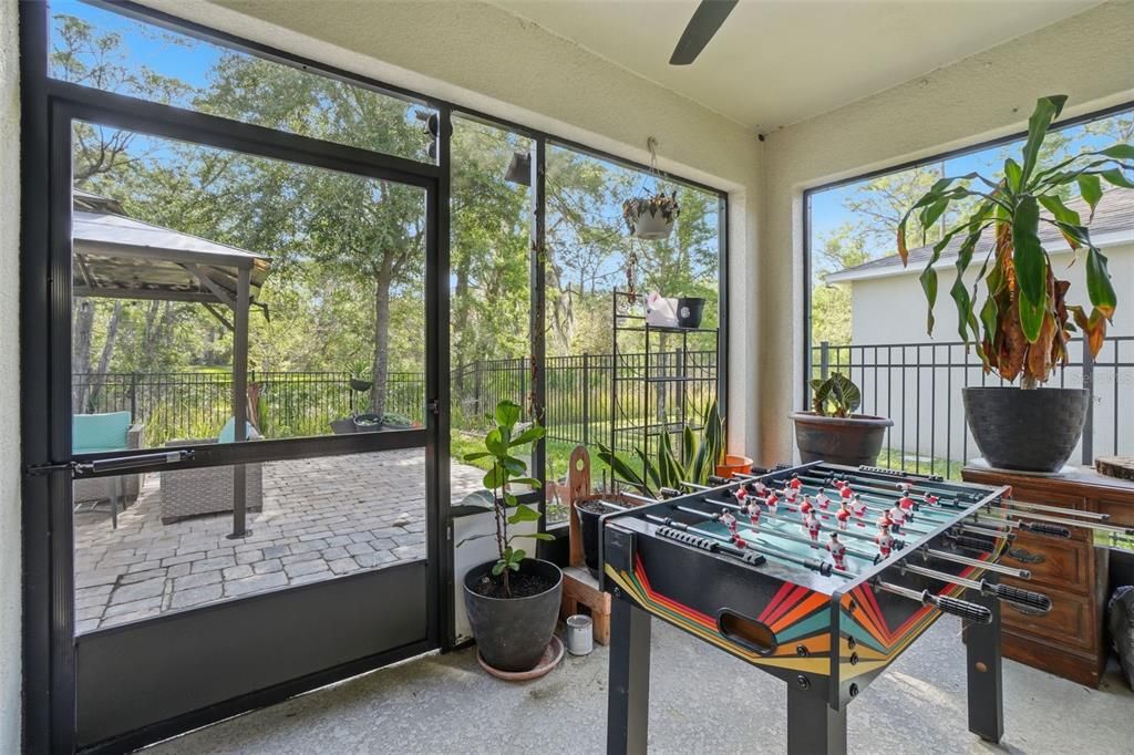 Active With Contract: $275,000 (3 beds, 2 baths, 1685 Square Feet)