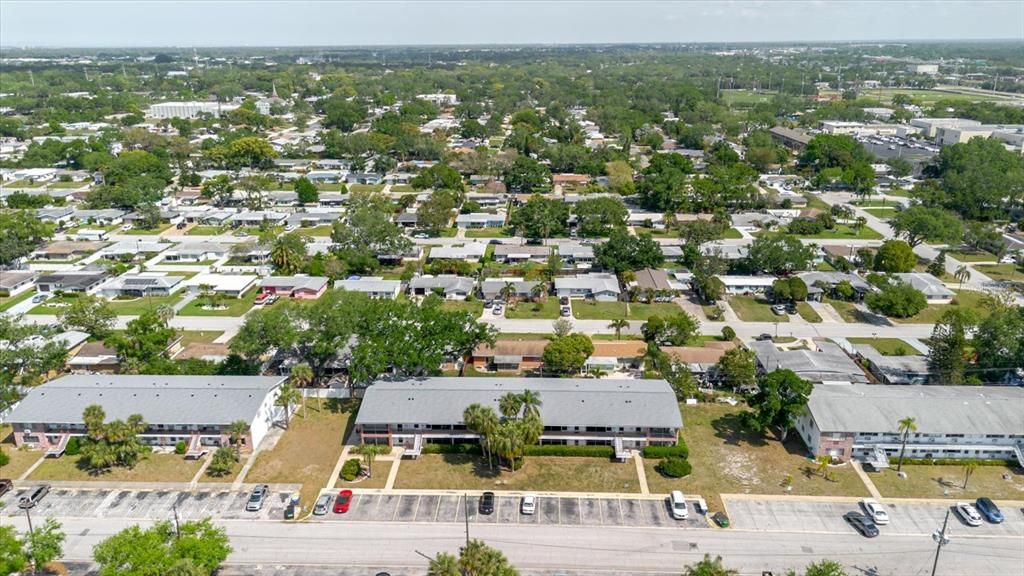 For Sale: $109,000 (2 beds, 1 baths, 870 Square Feet)