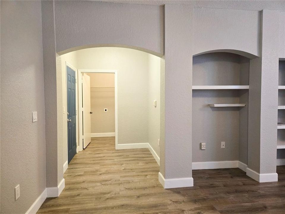 En Venta: $176,000 (1 camas, 1 baños, 837 Pies cuadrados)