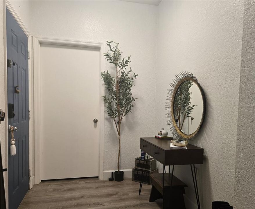 En Venta: $176,000 (1 camas, 1 baños, 837 Pies cuadrados)